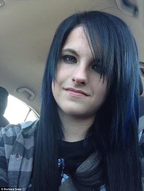 5 cô gái trẻ xinh đẹp hóa bộ xương khô vì giảm cân quá mức-4