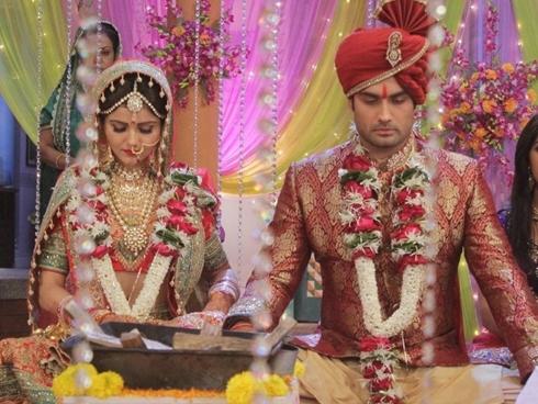 Bộ phim truyền hình nổi tiếng về người lưỡng tính ra mắt khán giả Việt