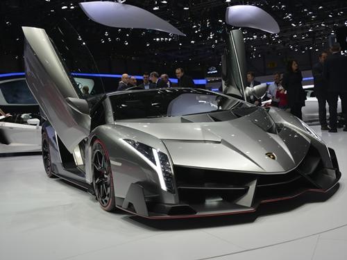 ‘Siêu Bò’ Lamborghini Veneno giá 213 tỷ tìm chủ mới