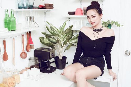 4 cô nàng nấm lùn nhưng ùn ùn người theo của showbiz Việt-7