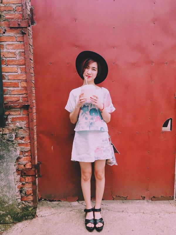 4 cô nàng nấm lùn nhưng ùn ùn người theo của showbiz Việt-10