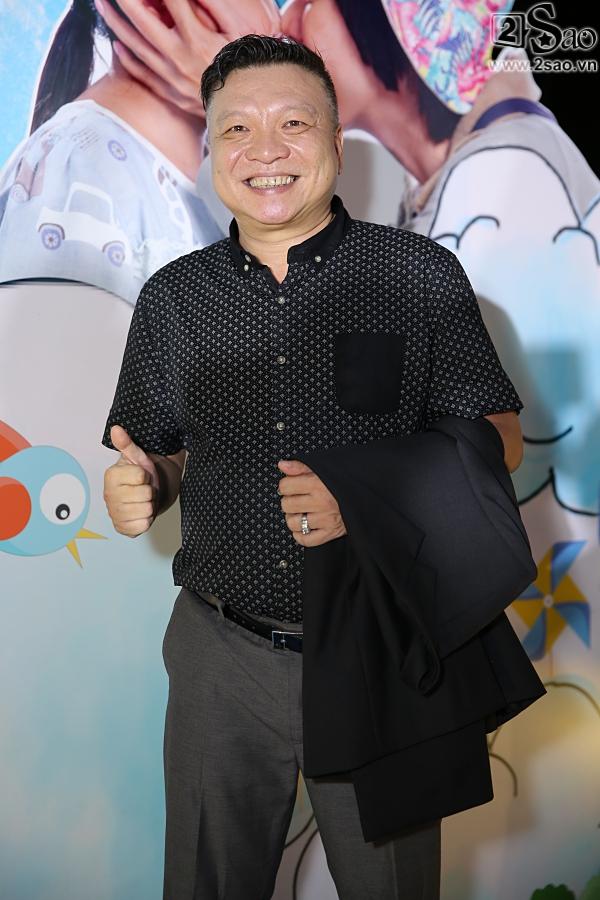 Trấn Thành mang giày độn, Miu Lê vàng nguyên cây đi dự sự kiện-1