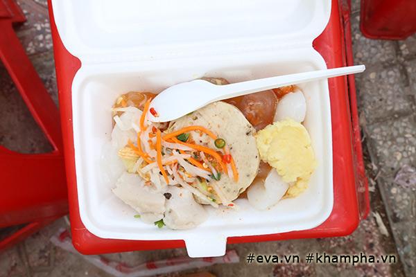 Cận cảnh thiên đường món ăn ngon - bổ - rẻ tại Phố hàng rong đầu tiên ở Sài Gòn-13