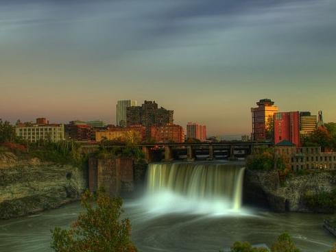 Mắt chữ A, mồm chữ O trước những nhà hàng kỳ dị nhất châu Á-13