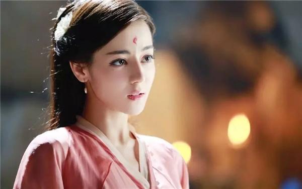 Angela Baby thay thế Triệu Lệ Dĩnh trong Hoa Thiên Cốt bản điện ảnh?-3