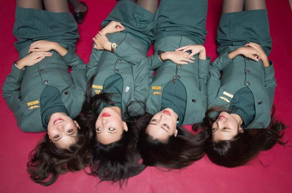 Hãng hàng không 5 sao tung bộ ảnh dàn nữ tiếp viên xinh đẹp như idol Hàn-3