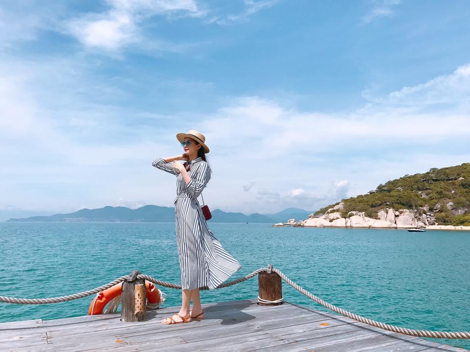 Tin sao Việt 31/8: Sau nghi vấn gương vỡ lại lành, Linh Chi khẳng định hiện tại chỉ có công việc-6