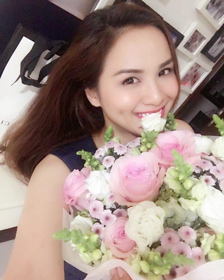 Tin sao Việt 31/8: Sau nghi vấn gương vỡ lại lành, Linh Chi khẳng định hiện tại chỉ có công việc-7