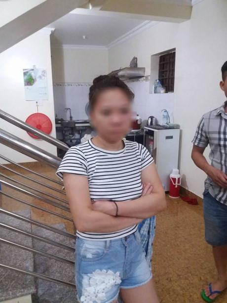 Hải Phòng: Phá cửa vào nhà vợ phát hiện chồng cùng nhân tình trốn trong phòng ngủ-2