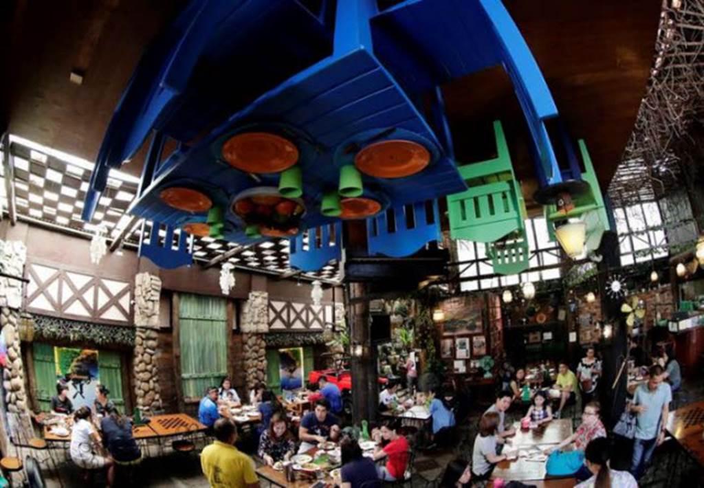 Mắt chữ A, mồm chữ O trước những nhà hàng kỳ dị nhất châu Á-7