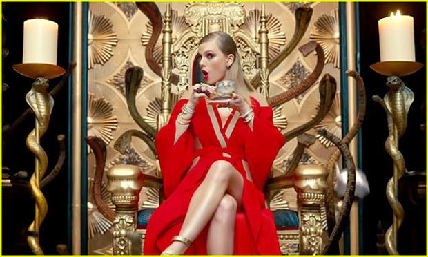 Chưa đầy 4 ngày, bom tấn của Taylor Swift đạt 100 triệu lượt xem trên Youtube-2