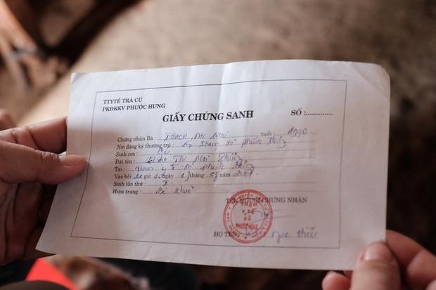 Nhìn cách người mẹ điên chăm sóc con gái sơ sinh 15 ngày tuổi, ai cũng xúc động vì tình mẫu tử-8