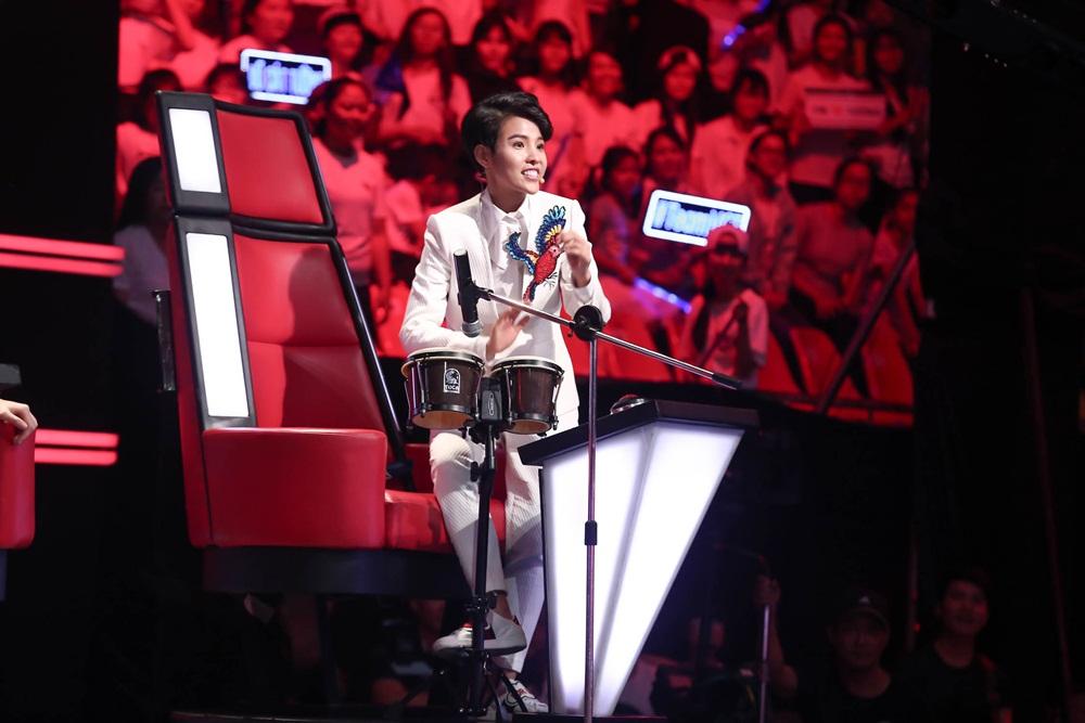 Vũ Cát Tường vừa chơi trống vừa bắn rap khiến đồng nghiệp trên ghế nóng... im bặt-2