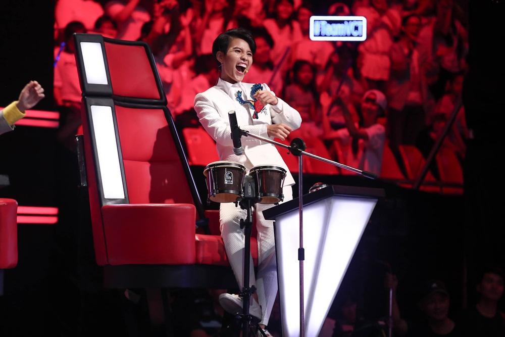 Vũ Cát Tường vừa chơi trống vừa bắn rap khiến đồng nghiệp trên ghế nóng... im bặt-3