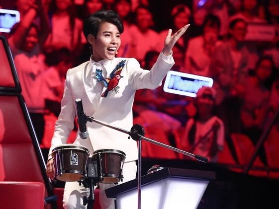 Vũ Cát Tường đánh trống đau cả tay để chinh phục thiên thần hát nhạc Adele-3