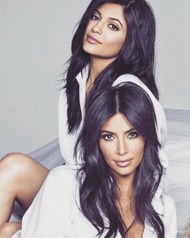 Quá nhanh quá nguy hiểm, Kylie Jenner sắp thành tỷ phú USD ở tuổi 25, khiến Kim tức tối ghen tị?-3