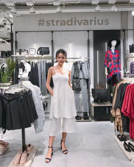 Sao Việt vi vu Lễ 2/9: bộ tứ The Face rủ nhau mua sắm, Hương Tràm - Tiên Cookie mỗi người một nơi-3