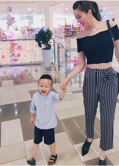 Sao Việt vi vu Lễ 2/9: bộ tứ The Face rủ nhau mua sắm, Hương Tràm - Tiên Cookie mỗi người một nơi-8