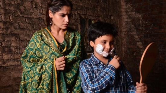 Tiết lộ gây sốc về giới tính thật của những cậu bé nổi tiếng trên màn ảnh-2