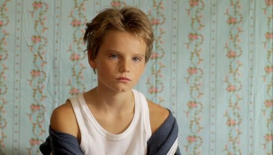 Tiết lộ gây sốc về giới tính thật của những cậu bé nổi tiếng trên màn ảnh-8