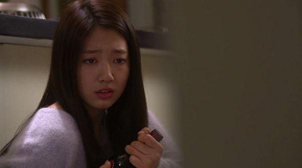 Bi hài nghỉ lễ 2/9: Gái ế cậy nhờ trai lạ đóng giả người yêu để bố mẹ yên lòng-1