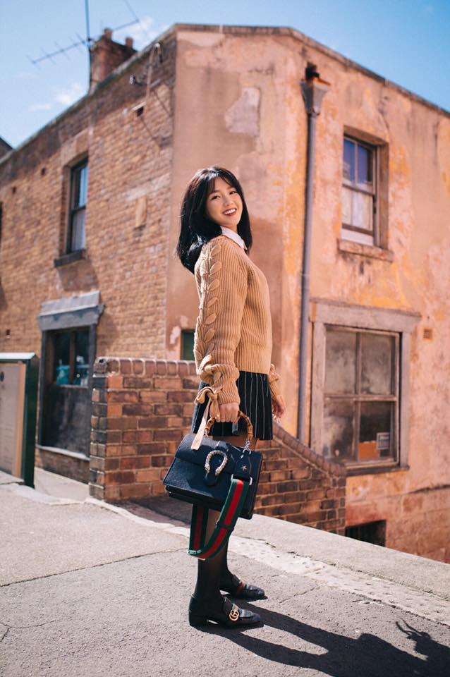 Hot girl - hot boy Việt 3/9: Minh Châu hút triệu lượt xem khi cover hit sặc mùi 18+ của Hà Hồ-2