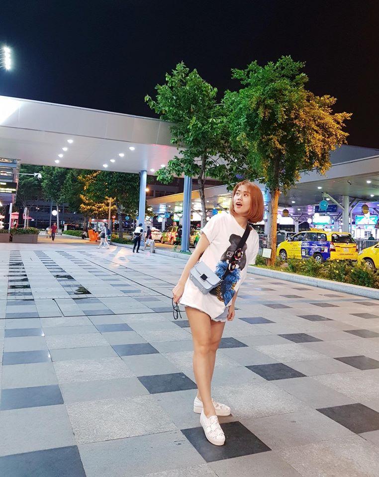 Hot girl - hot boy Việt 3/9: Minh Châu hút triệu lượt xem khi cover hit sặc mùi 18+ của Hà Hồ-3