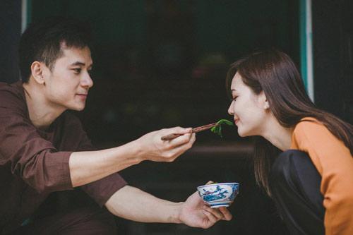 Hot girl dân tộc Thu Hương khiến ông xã khóc nấc khi tổ chức tiệc sinh nhật lãng mạn-6