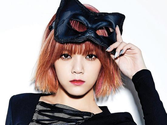 Sao Hàn 3/9: Mỹ nhân nhóm AOA sửa mặt đến mức người thân cũng nhận không ra