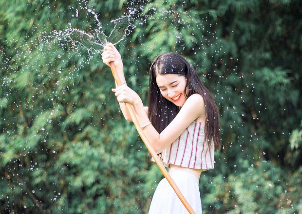 Truy tìm cô gái được mệnh danh là chị em thất lạc với Lưu Diệc Phi và Trương Bá Chi-5