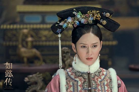 Lâm Tâm Như có ghen khi thấy một dàn mỹ nhân tuyệt sắc vây quanh chồng mình?-3