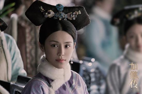 Lâm Tâm Như có ghen khi thấy một dàn mỹ nhân tuyệt sắc vây quanh chồng mình?-6