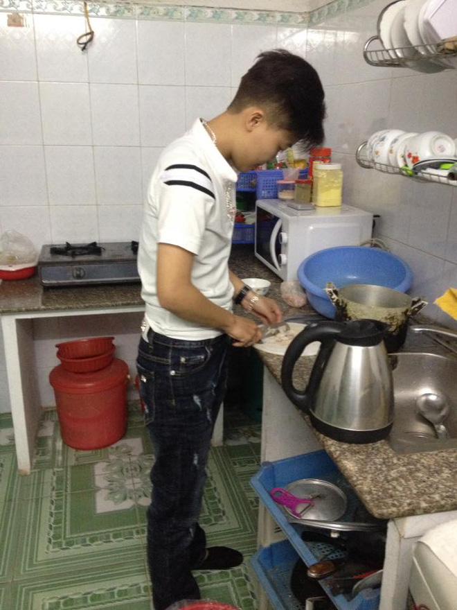 Mẹ tá hỏa nghe con gái rước trai về ở, rồi thở phào chỉ là cô bạn gái và câu chuyện sau đó-6