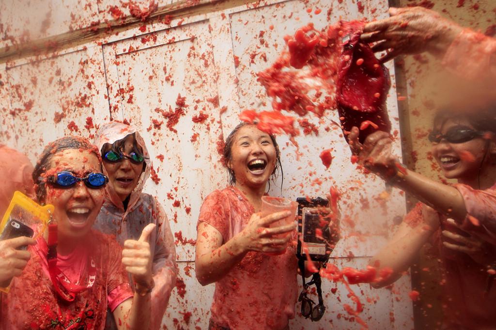 La Tomatina: Cuộc chiến cà chua lớn nhất thế giới-6