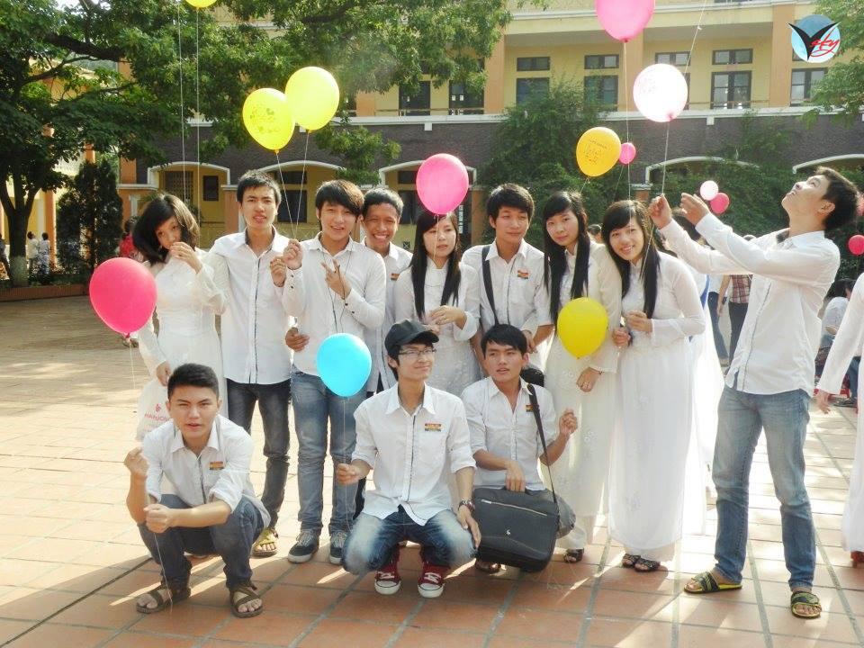 Lộ bộ ảnh thuở mài đũng quần chưa từng công bố của Sơn Tùng M-TP-2