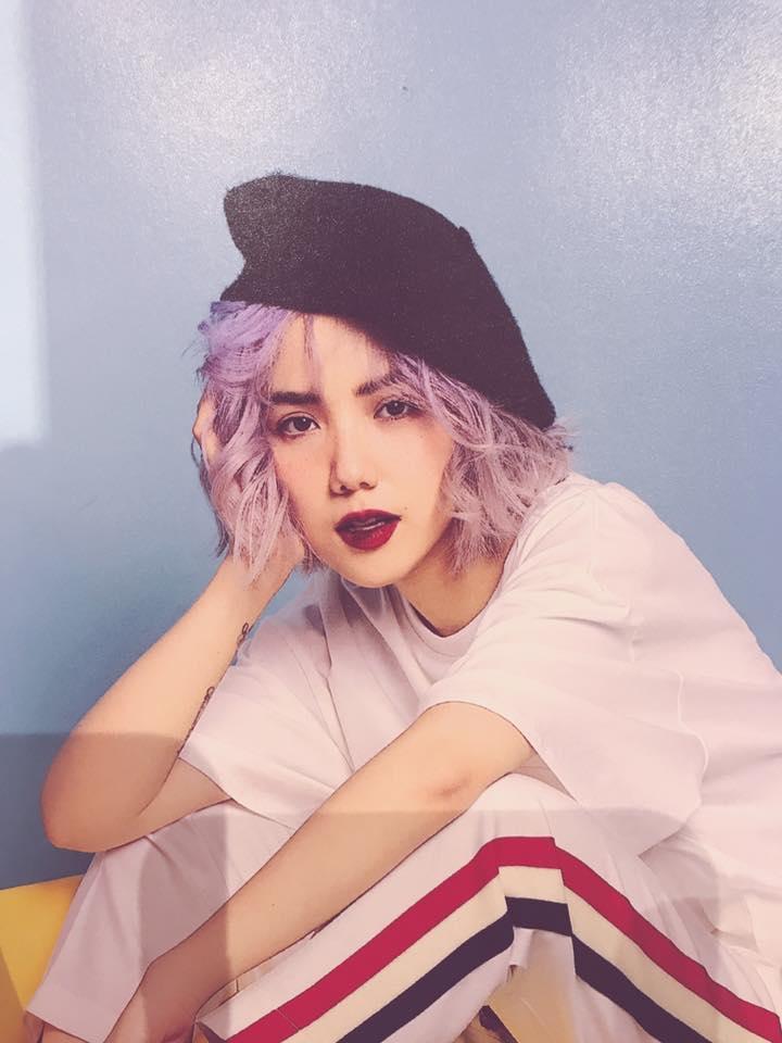 Hot girl - hot boy Việt 6/9: BB Trần bất ngờ khoe vòng 1 đẫy đà, quyến rũ-9