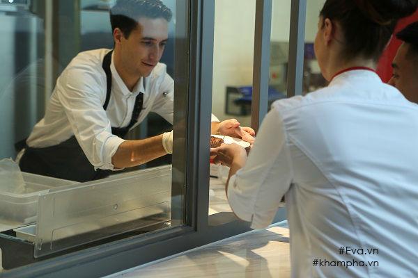 Mục sở thị quy trình sản xuất sô cô la được mệnh danh ngon nhất thế giới tại Hà Nội-7