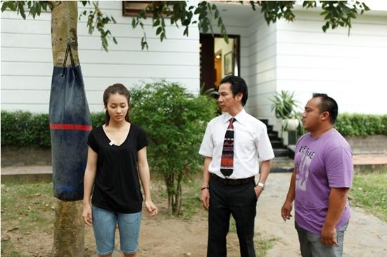 Khả Ngân mất 5 tiếng để quay cảnh khóc, nhất quyết không dùng nước mắt giả-7