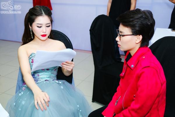 The Voice Kids vòng Đối đầu: Soobin ăn cơm hộp, diện giày đôi 13 triệu với Vũ Cát Tường-9