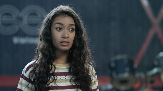 Angela Phương Trinh đang toan tính điều gì với âm mưu đánh rắn dập đầu?-3