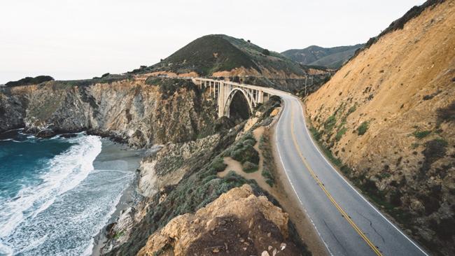 Đổ xô check-in những cây cầu kỳ lạ, siêu ngoạn mục-4