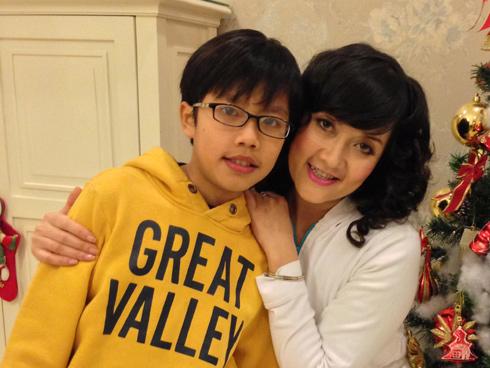 Vân Dung: 'Chồng ở xa, nhà có một mẹ một con nên tôi dạy con tự lập và tiết kiệm từ nhỏ'