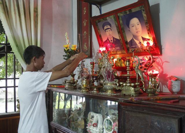 Người thân nói gì vụ mẹ mang bầu ôm 2 con nhảy sông tự tử?-2