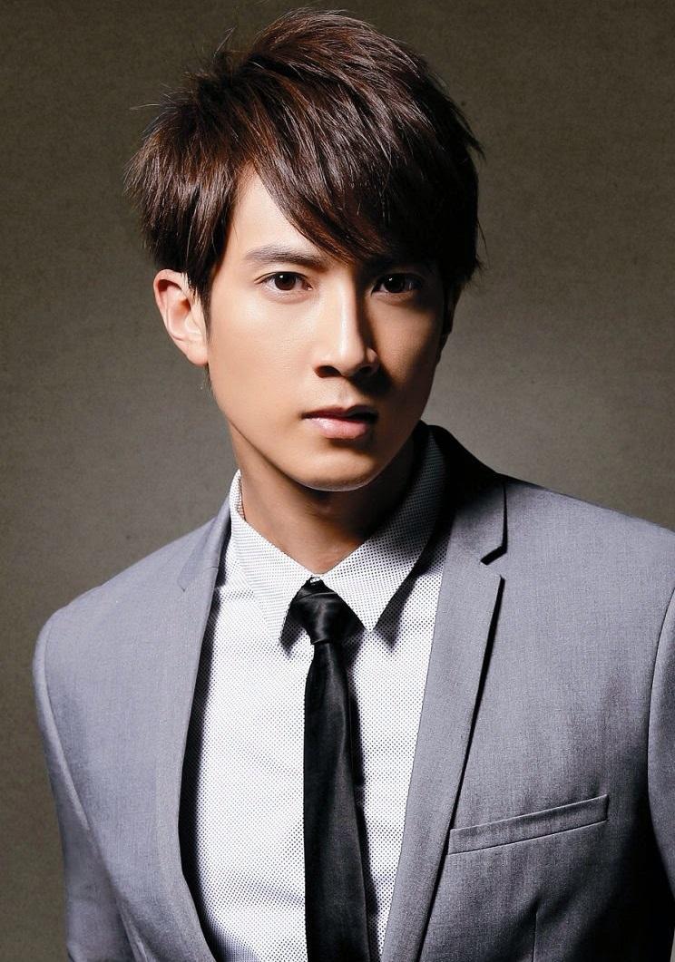 Cuối cùng cũng lộ diện con trai nam thần Ngô Tôn, đẹp hoàn hảo y chang bố-1