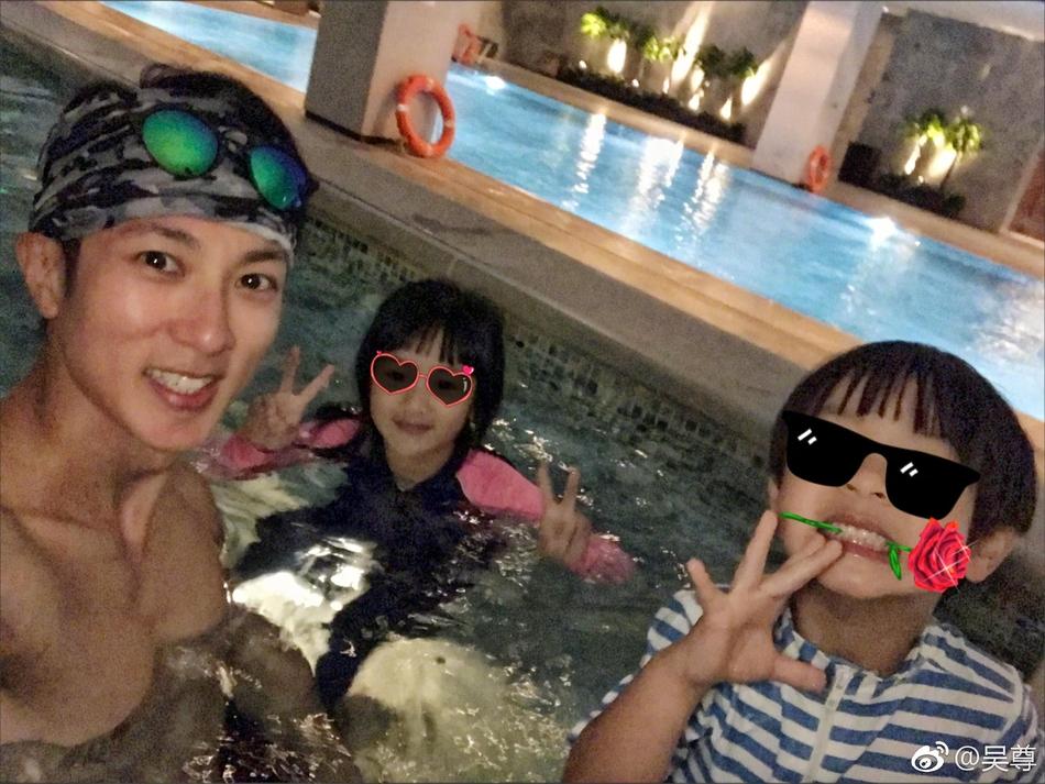 Cuối cùng cũng lộ diện con trai nam thần Ngô Tôn, đẹp hoàn hảo y chang bố-11