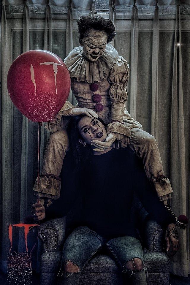 Hết hóa trang Annabelle, BB Trần khiến cả thế giới khiếp sợ với bộ ảnh bên ác ma Pennywise-3