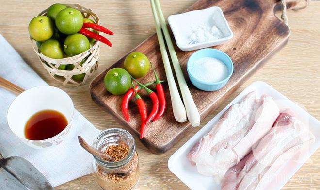 Thử một lần bạn sẽ hiểu ngay vì sao món thịt ba chỉ lắc quất lại đang gây sốt khắp nơi-2