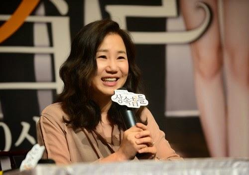 Sao Hàn 7/9: Thành viên nhóm nhạc U-kiss bị bỏng nghiêm trọng khi quay MV-2