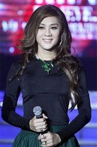 Lâm Chí Khanh hé lộ mối tình với Ưng Hoàng Phúc và những bức ảnh hiếm-7