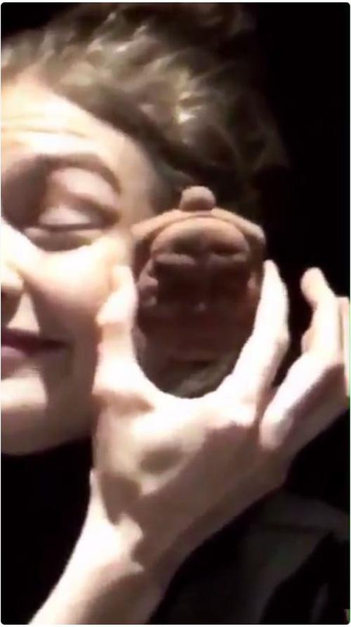 Victorias Secret 2017: Karlie Kloss bất ngờ trở lại, Gigi Hadid sợ bị khán giả Thượng Hải ném đá-4